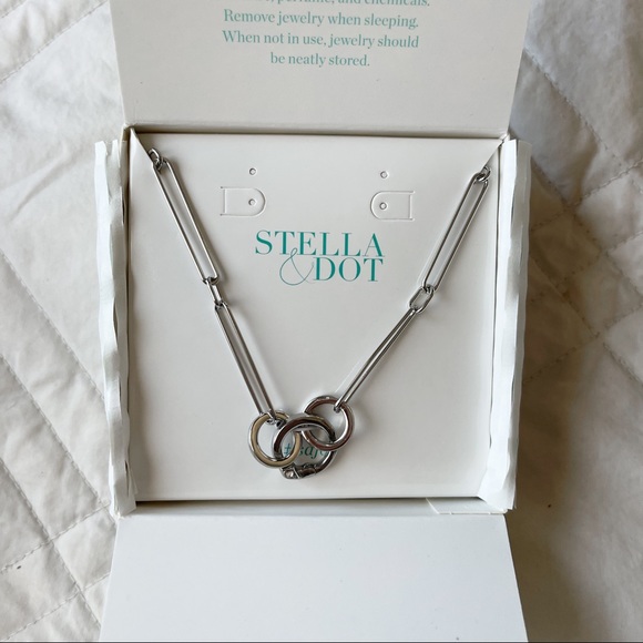 Stella & Dot Stella Strands/Momento Paperclip Charm Necklace - Picture 1 of 3